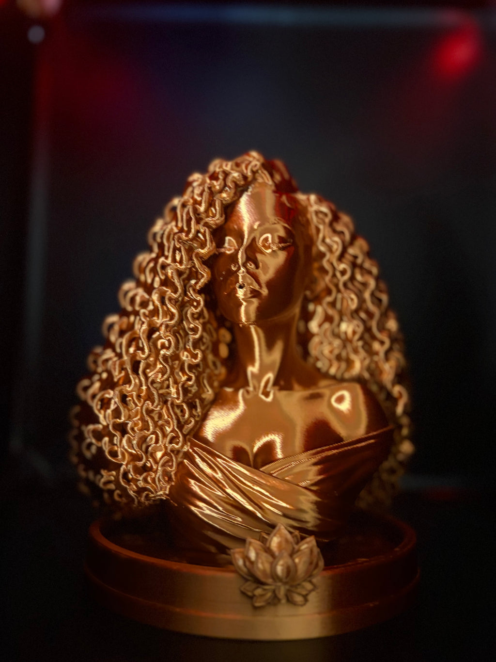 Curly Queen Bust Incense Holder – Selah